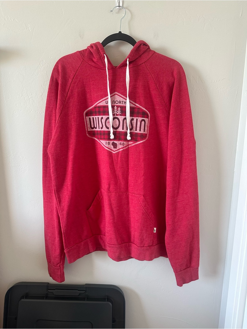Blue 84 Red Wisconsin Graphic Pullover Hoodie